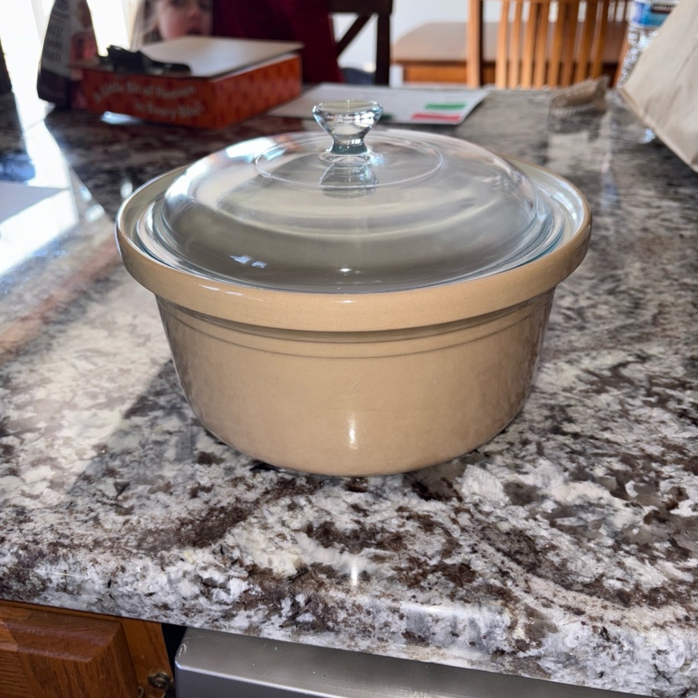 Mason Cash England DEN&EQ 2.0 L /70 Fl Oz Casserole Dish